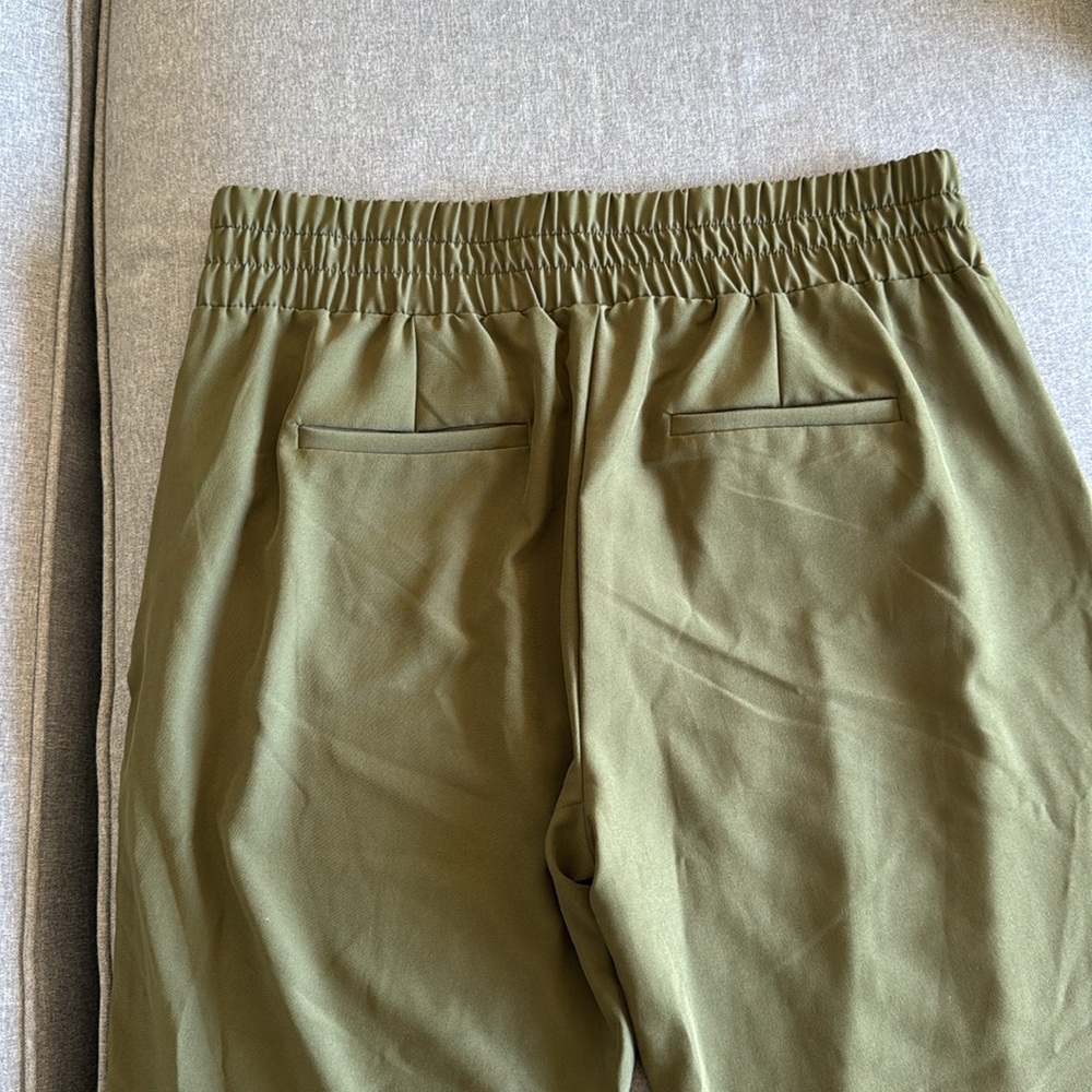 Joggers NWT - Picture 4 of 4